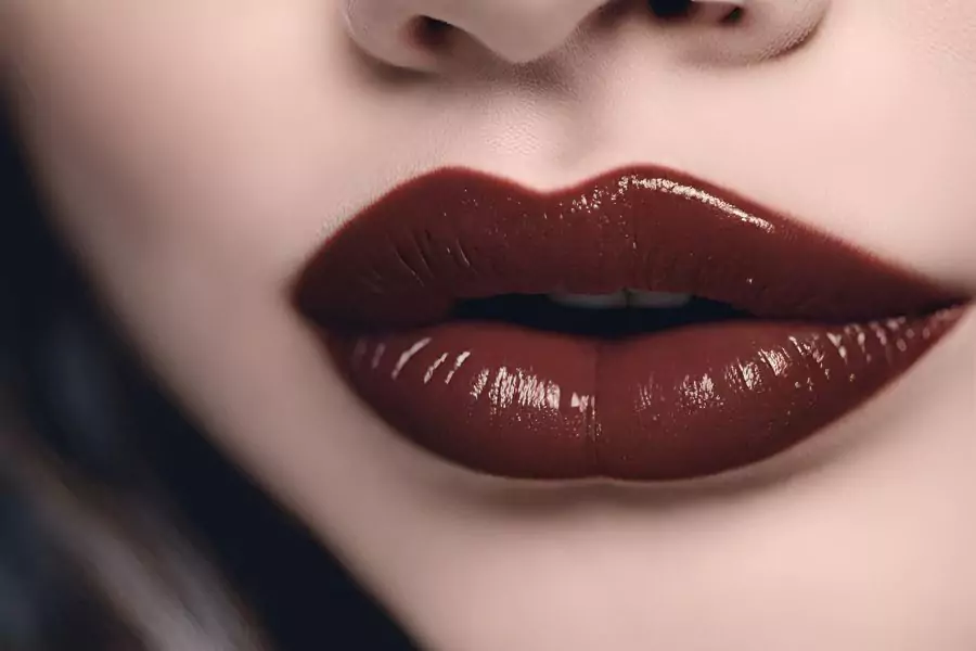 How to Get Rid of Dark Lips Natural Remedies and Treatment Options