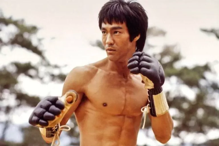 Bruce Lee's Muscle-Building Secrets 7 Equipment-Free Exercises